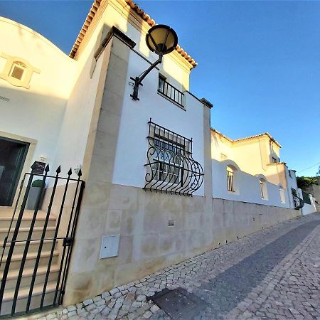 City Walls Rooftop Terrace Duplex @ Citycenter & Beach لاغوس المظهر الخارجي الصورة