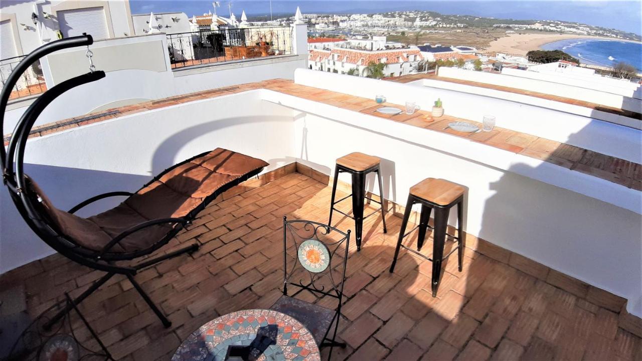 City Walls Rooftop Terrace Duplex @ Citycenter & Beach لاغوس المظهر الخارجي الصورة